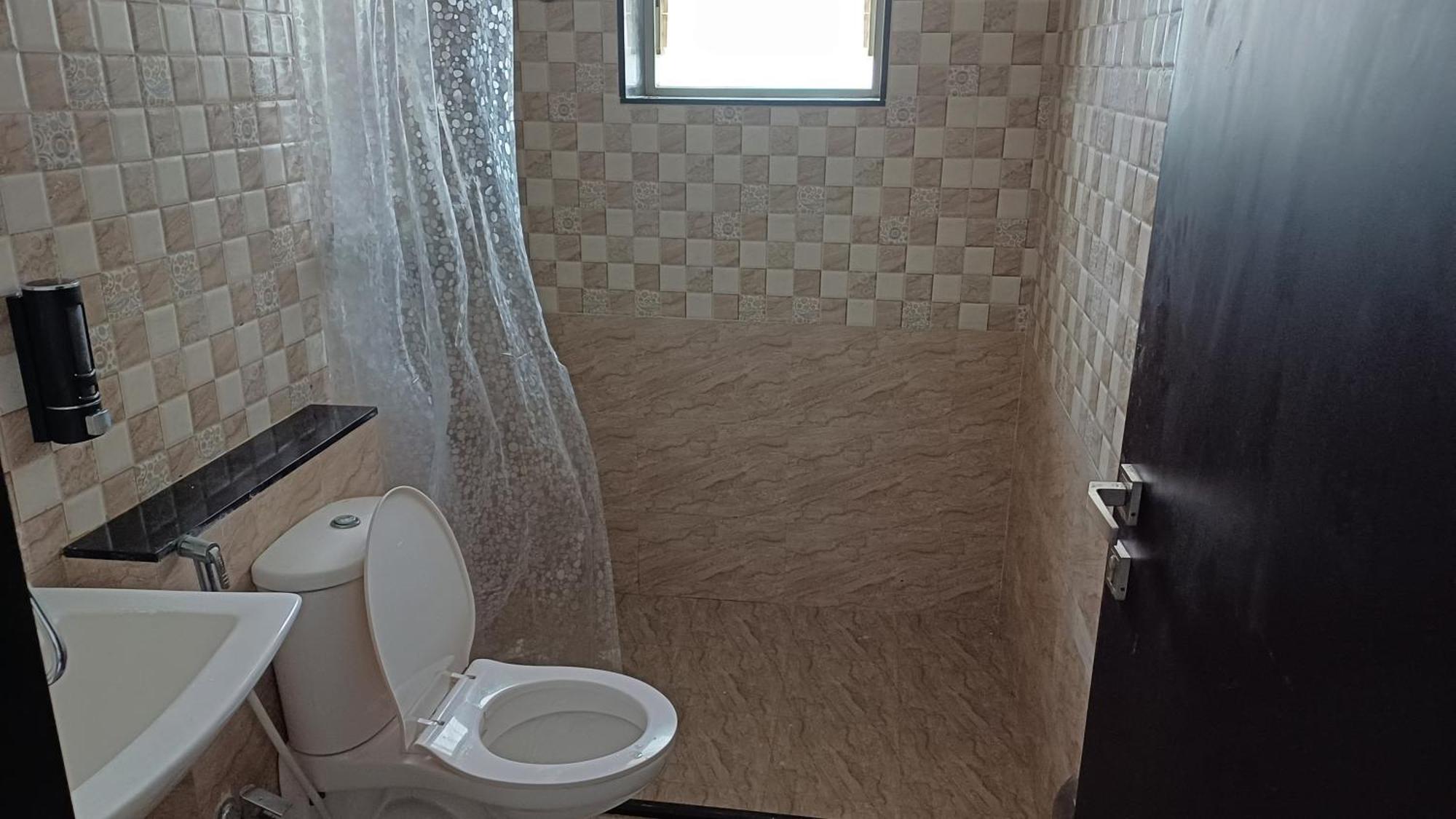 Aparthotel Papa House Karandi Khurd Exterior foto